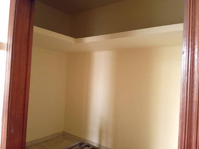 10MARLA CHIPS TILE FLOORING CORNER HOUSE FOR RENT IN AIT 7