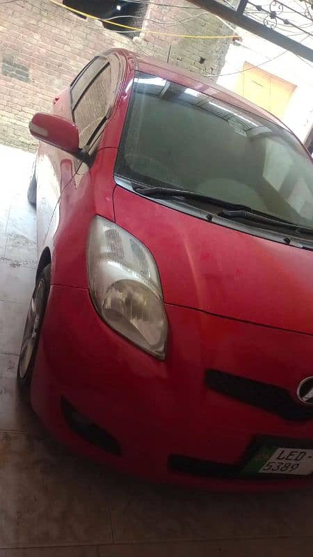 Toyota Vitz 2009 1