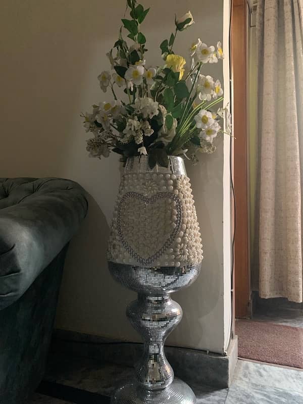 royal vase for decoration 1