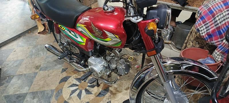 honda 70 like new 2