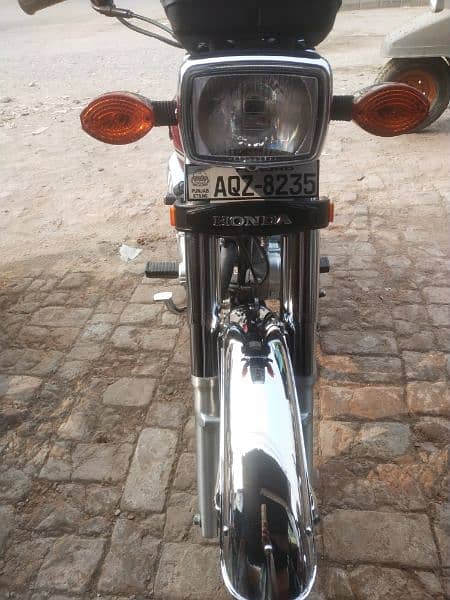 Honda cg 125 special addition 2023 model 10/10 condition 9