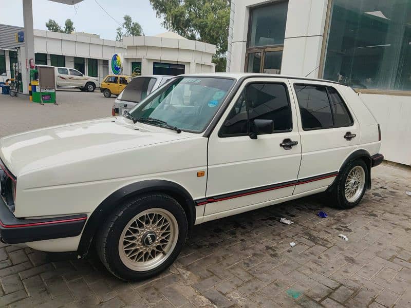 Volkswagen Golf 1985 6