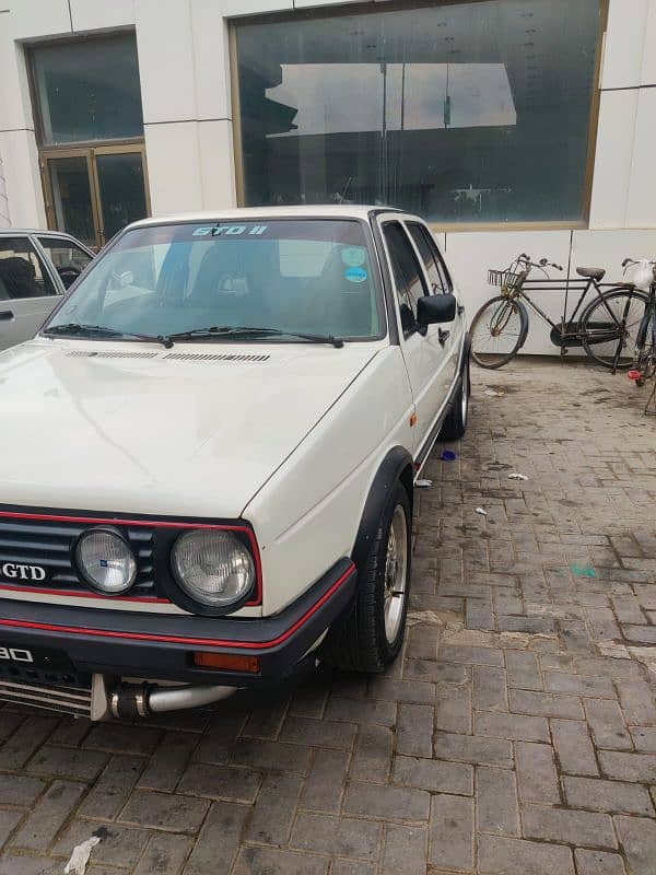 Volkswagen Golf 1985 7