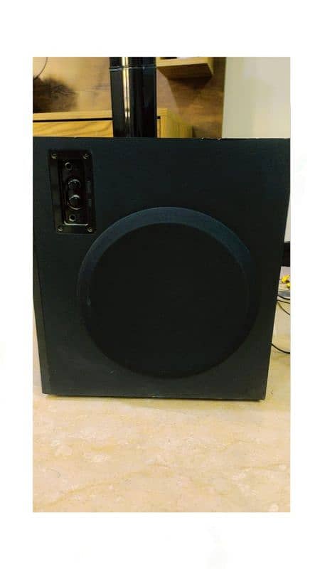 Space Bluetooth woofer 1