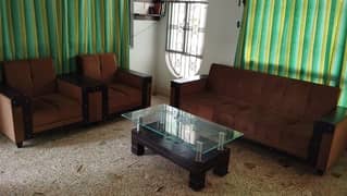 5 seater Sofa cumbed with center glass table