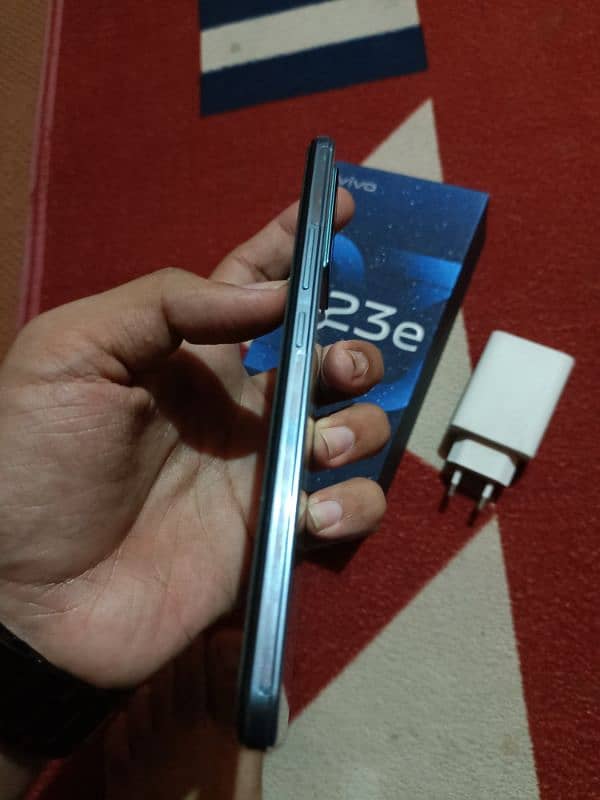 Vivo V23e 3