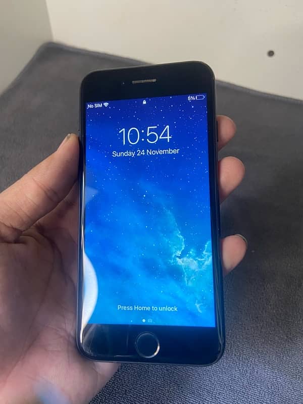 iPhone 7 32Gb Non PTA 8