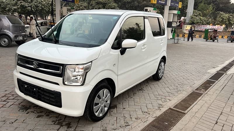 Suzuki Wagon R 2022 1