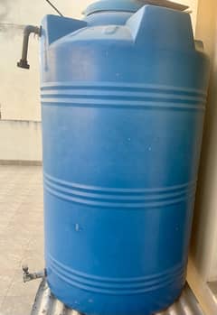 water tank 300 gallons