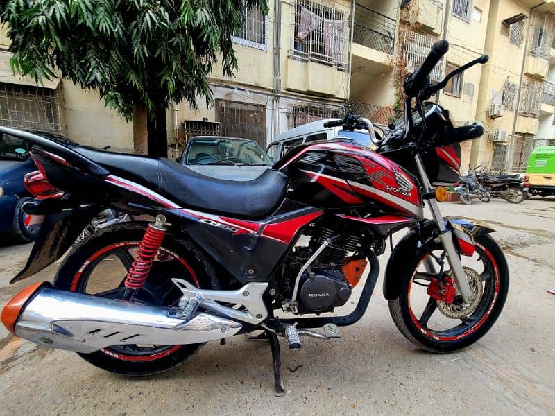 Honda CB150F 2018 1st Owner Well Maintained 0*3*3*4*2*0*7*7*8*5*3 6