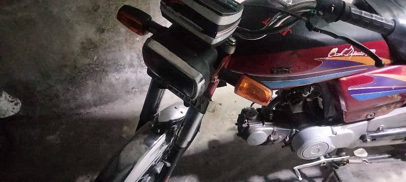 Honda 70c 2008 modal 10/8 halat me 4