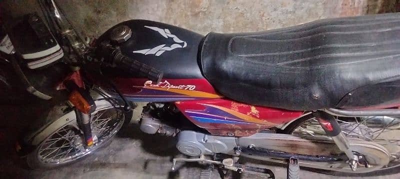 Honda 70c 2008 modal 10/8 halat me 7