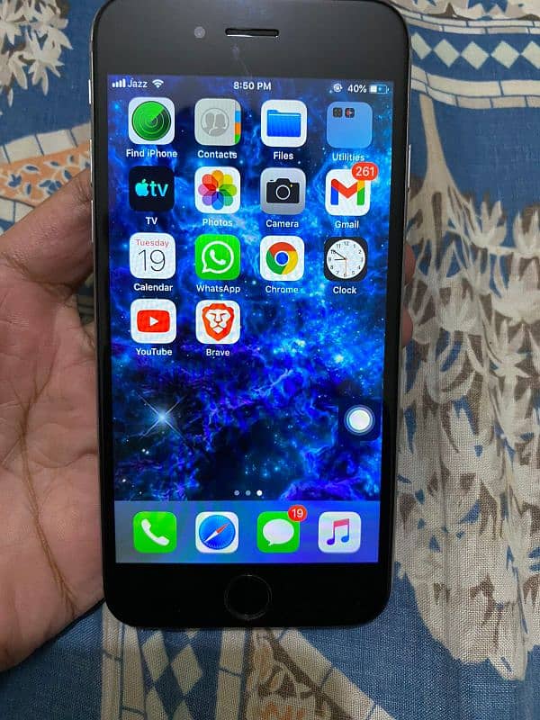 Iphone 6 64GB for sale in good condition 5