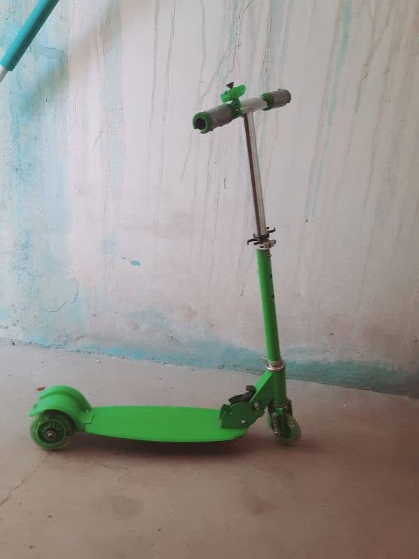 KID'S SCOOTY 2