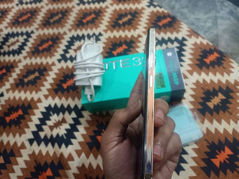 infinix note 30 8+8 gb ram 256 gb rom 3