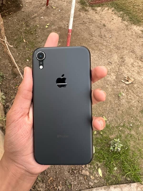 iphone xr 64gb non pta exchange possible xsmax or up model 0