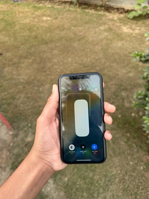 iphone xr 64gb non pta exchange possible xsmax or up model 3