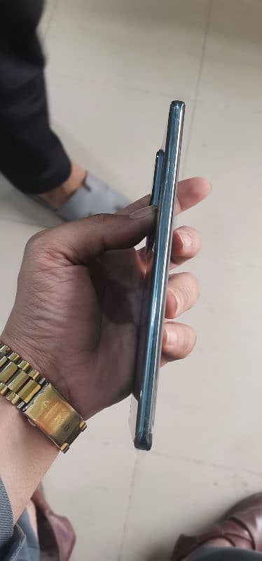 vivo v30 vip 6