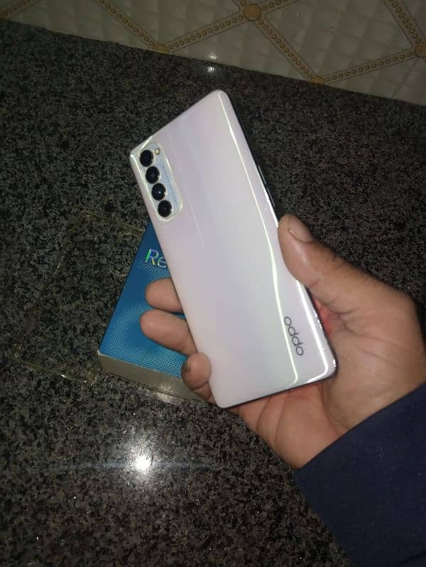 oppo reno 4 pro 3