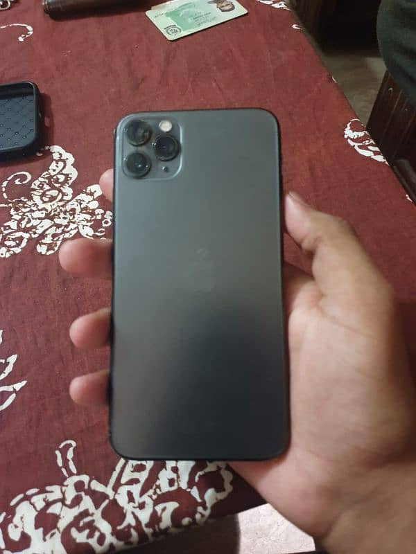 iPhone 11 pro max 256 gb 3