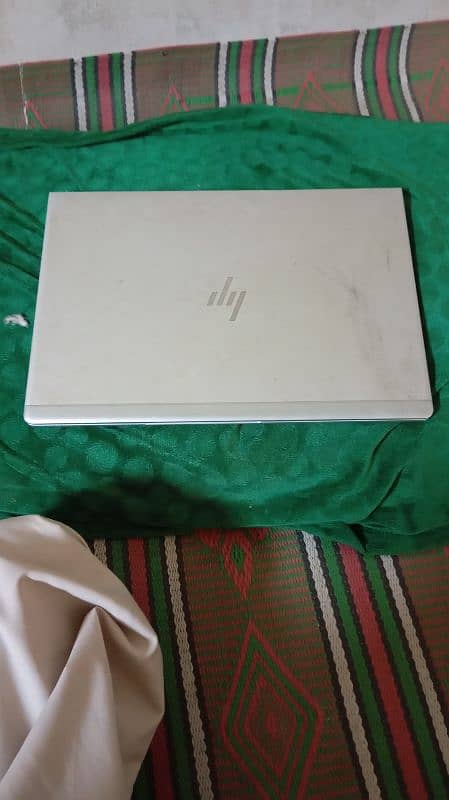 HP EliteBook 840 G5 4K 2