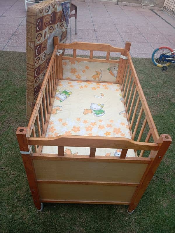 baby cot 3