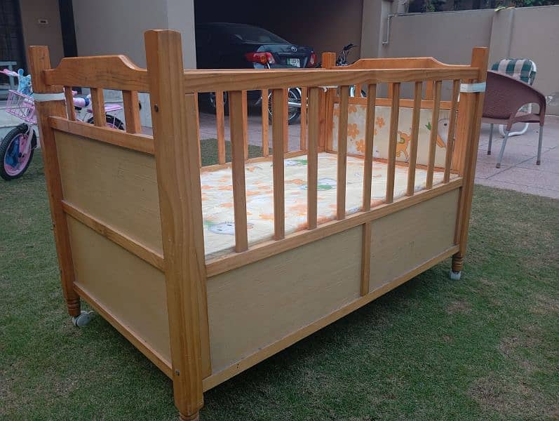 baby cot 4