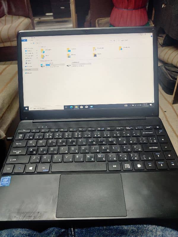 Celeron Laptop 1