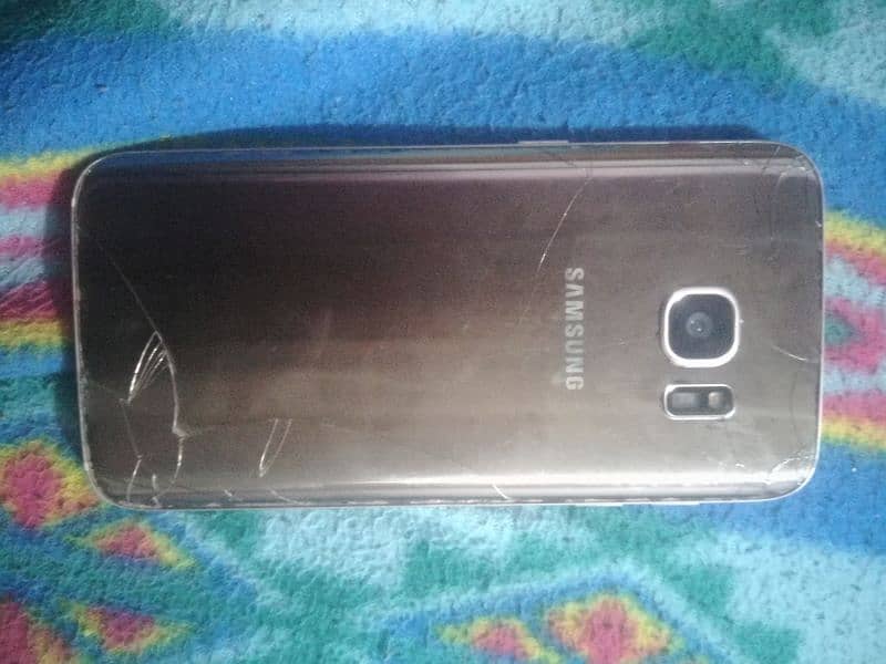 Samsung' s7   4 32 2