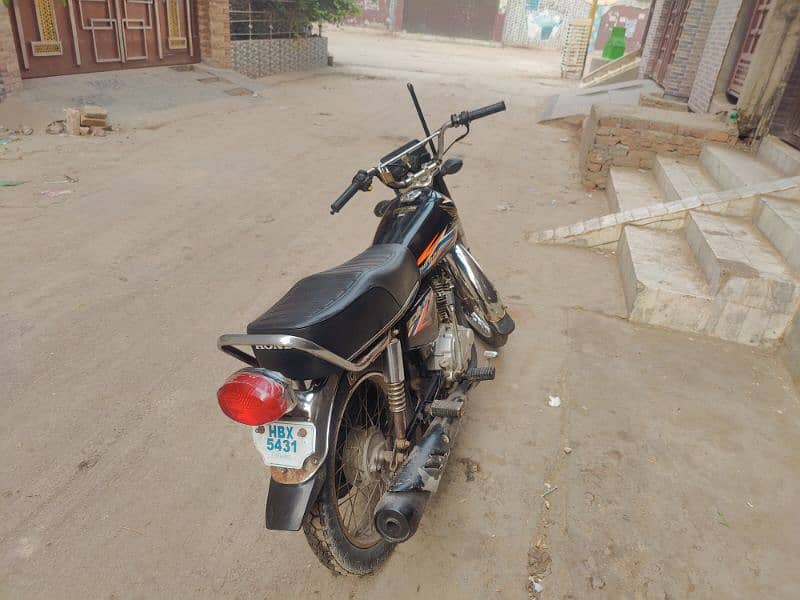 Honda cg 125 2018 exchange possible or sell 1