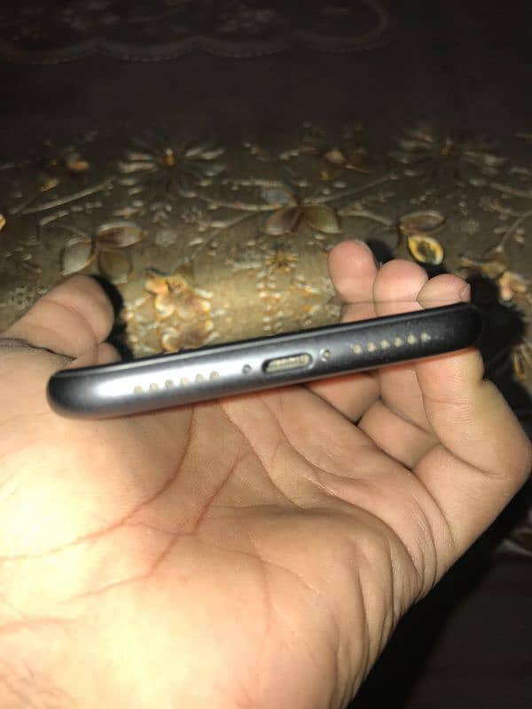 iPhone 11 jv 64gb 92 battery health 10by10 condition all ok hy 3