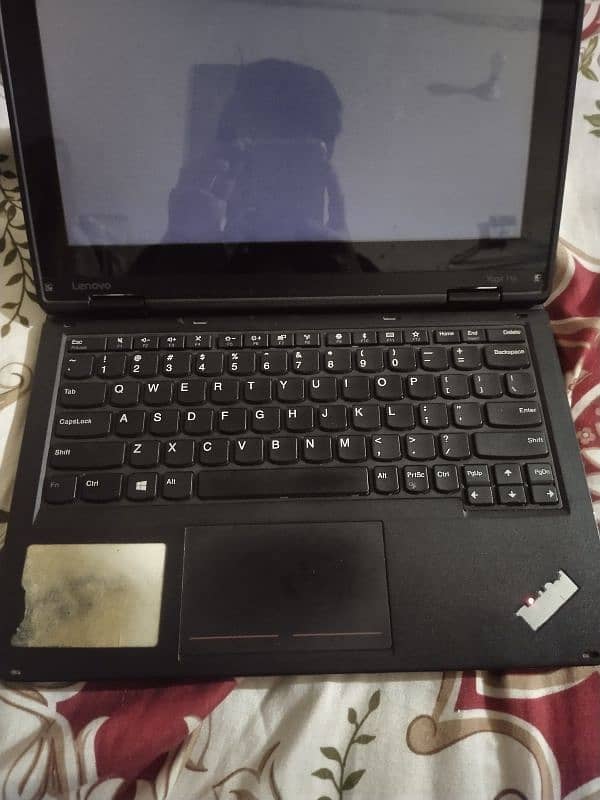 Lenovo Thinkpad Yoga 11e 360° Rotateable Touch Screen (Only Exchange) 5