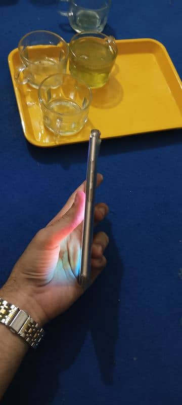 vivo y81 s 6/128 gb 3