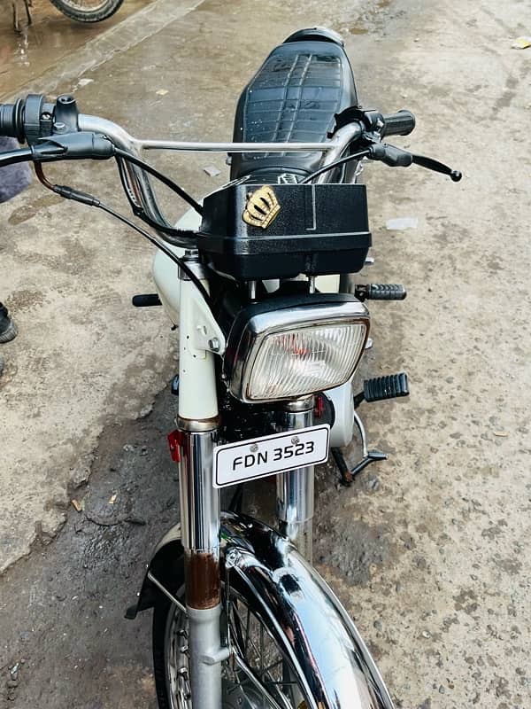 Honda 125 10Model 2