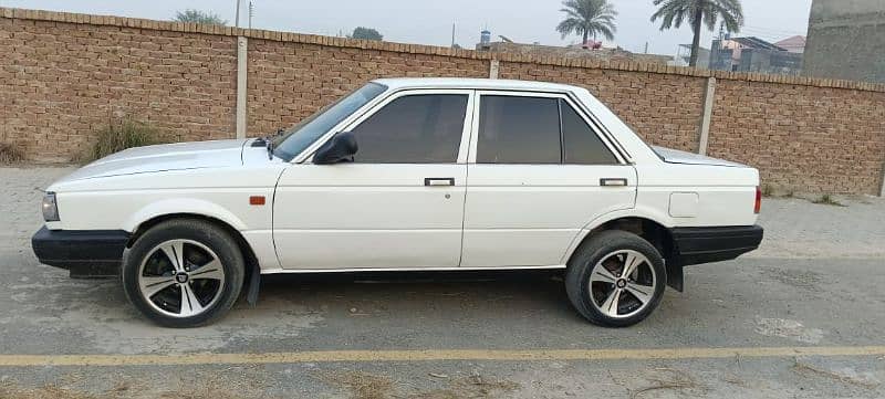 Nissan Sunny 1986 0