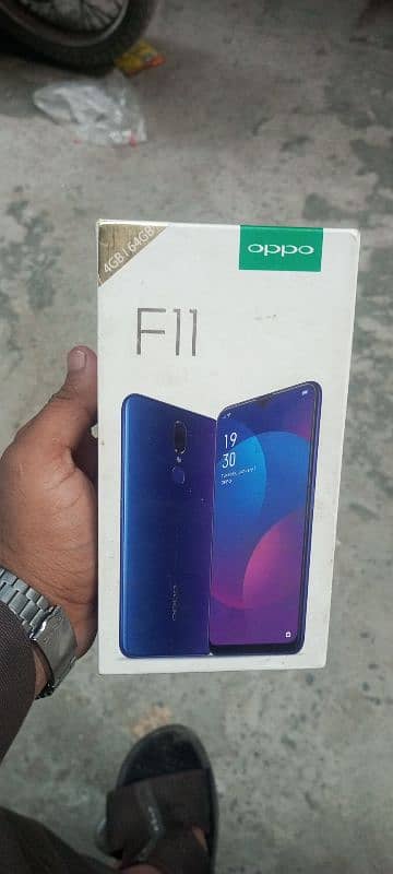 oppo f11 4/64 4