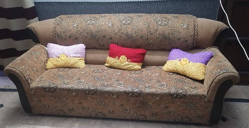 5 seater sofa (2 sets) 1