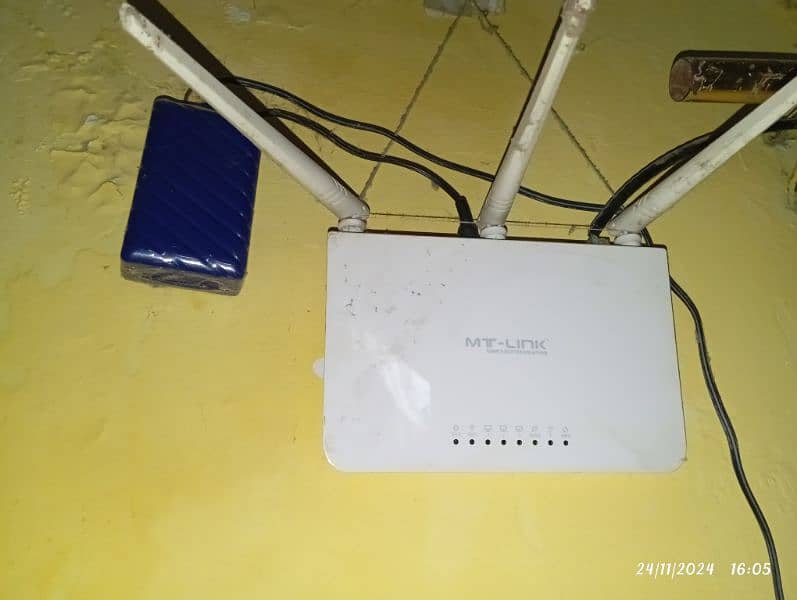 MT - LINK router with power bank 1