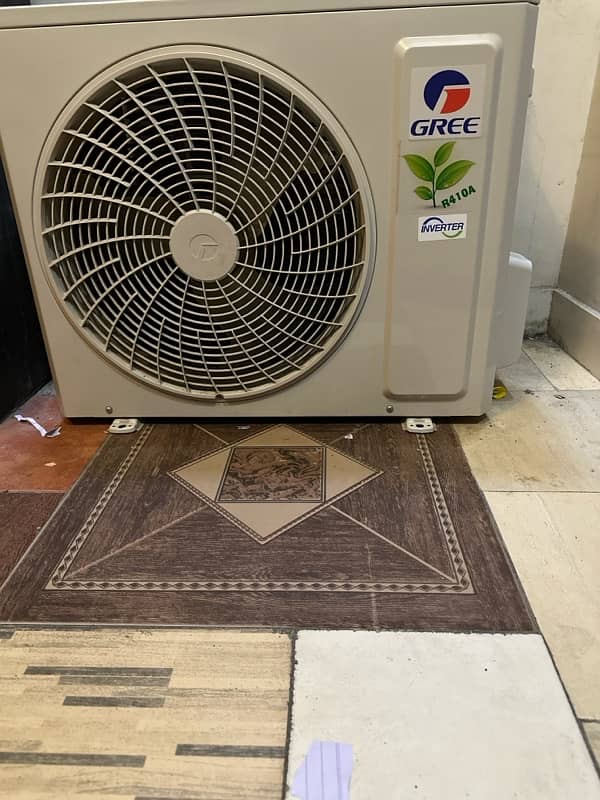 Gree 1 ton AC like new 4