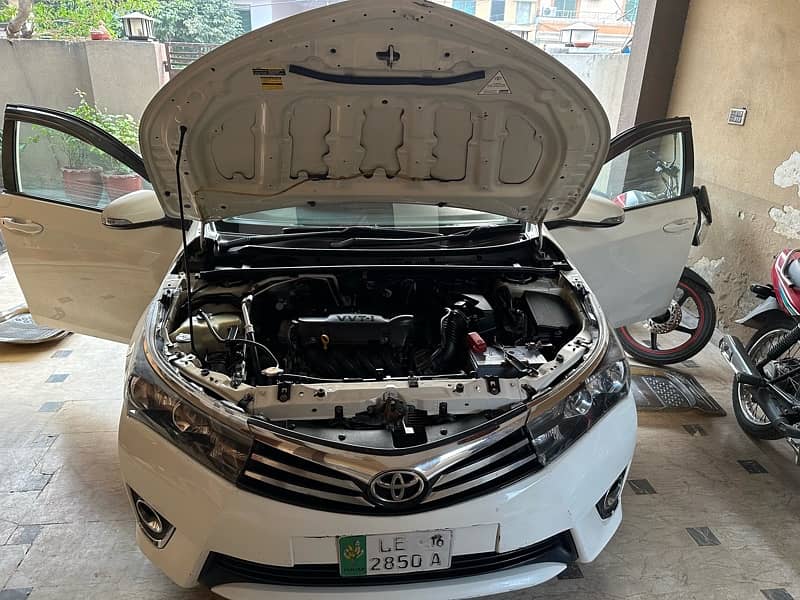 Toyota Corolla GLI 2016 4