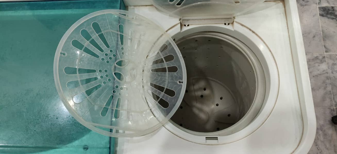 Haier Washing Machine - Condition 9/10 4