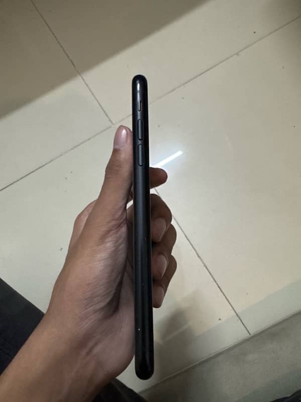 iphone XR 64GB Non Pta 1