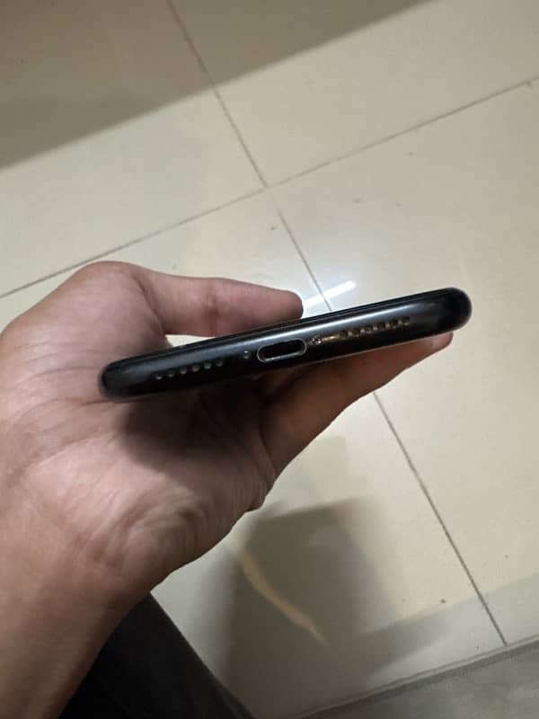 iphone XR 64GB Non Pta 5