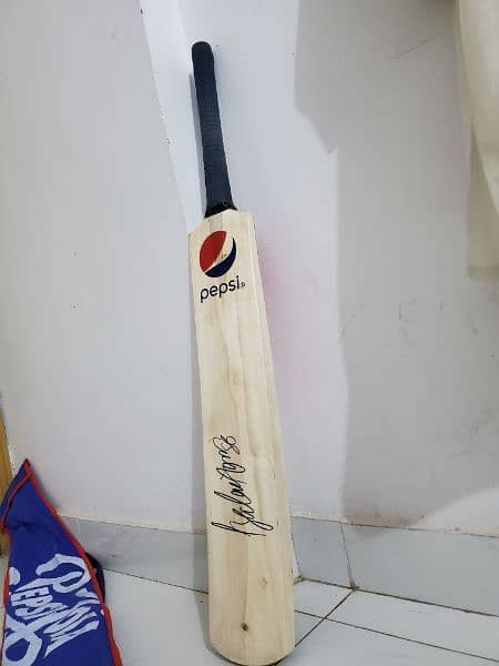 Babar azam signature bat 2