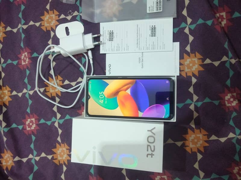 sale new mobile ViVO Y02t, 4+4 GB Ram and 128 GB Rom, 5000mAh Battery 1