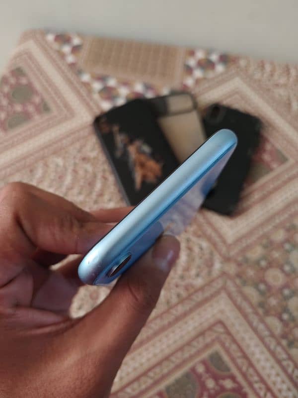 iPhone XR 256gb Non Pta 4