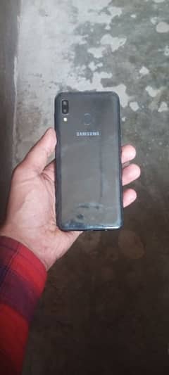 Samsung a20