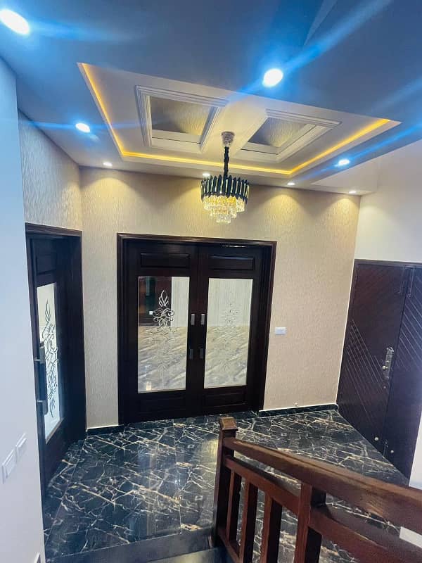 10 Marla House Is Available For Rent In Overseas B Ext Bahria Town Lahore 2