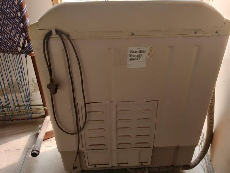 hair washing machine with dryer good condition 5