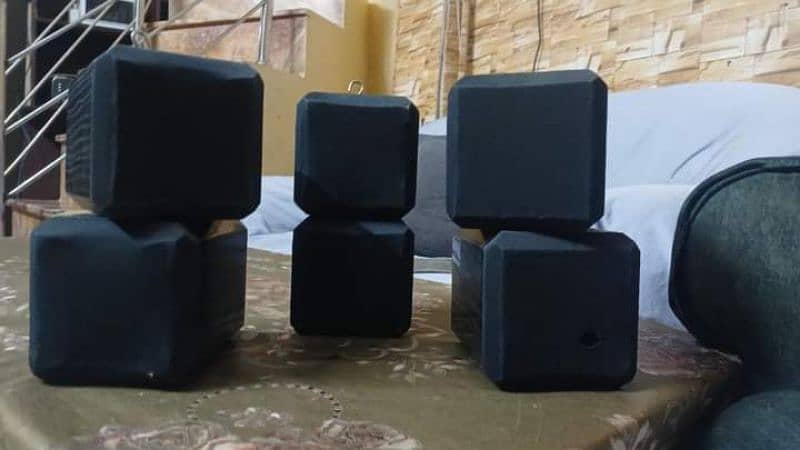 Bose 3-piece surround sound system 1